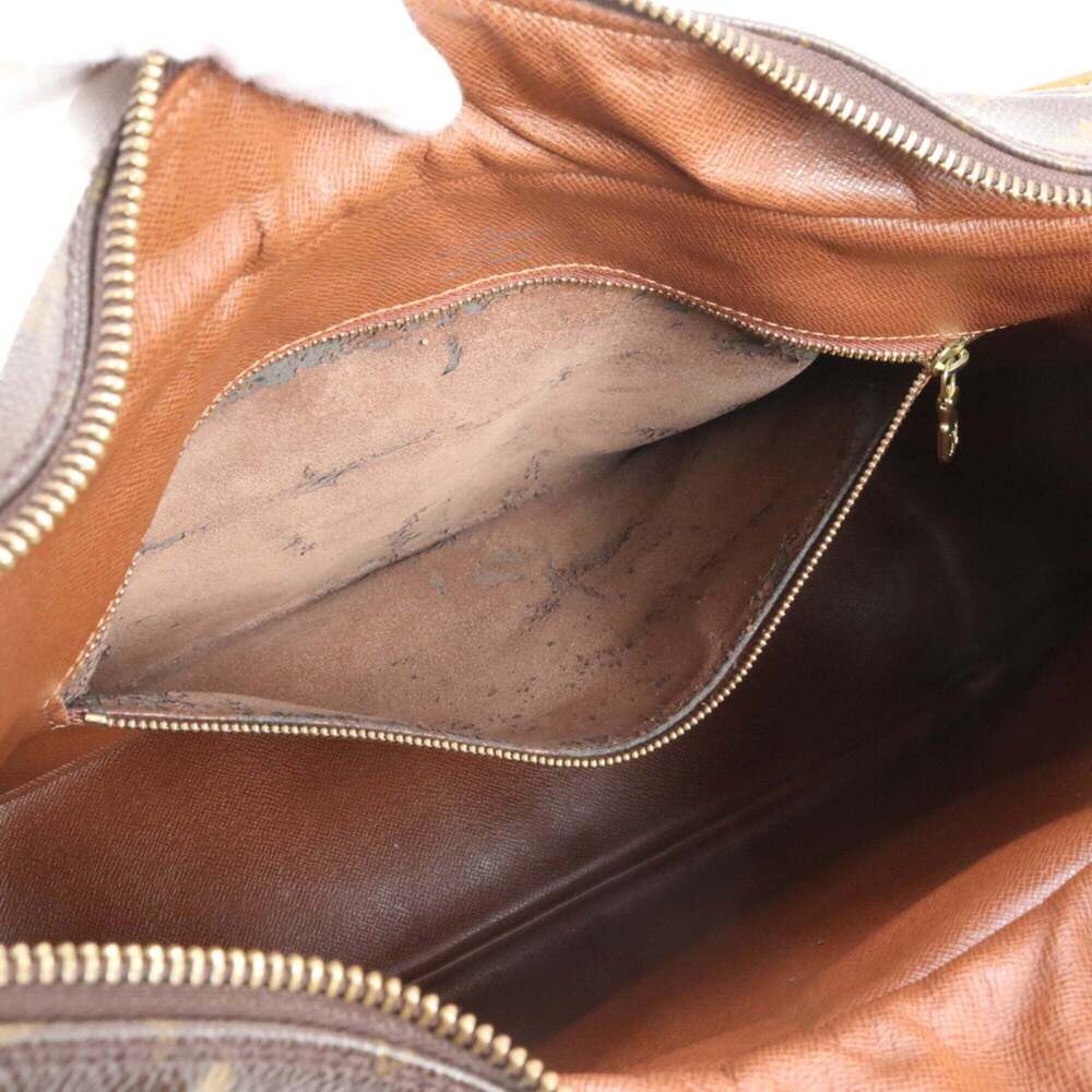LOUIS VUITTON Brown Monogram Leather Shoulder Bag - Picture 8 of 10